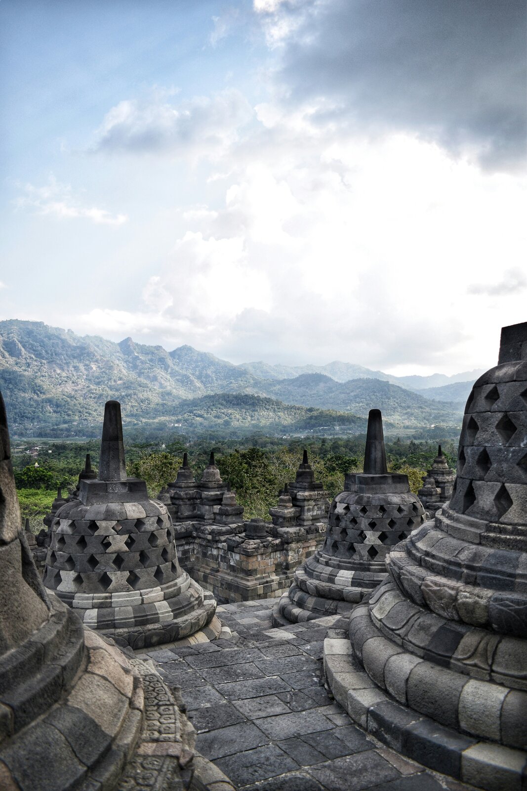 Jogja/Borobudur > Bromo > Tumpak Sewu > Ijen Crater · Day 1-2