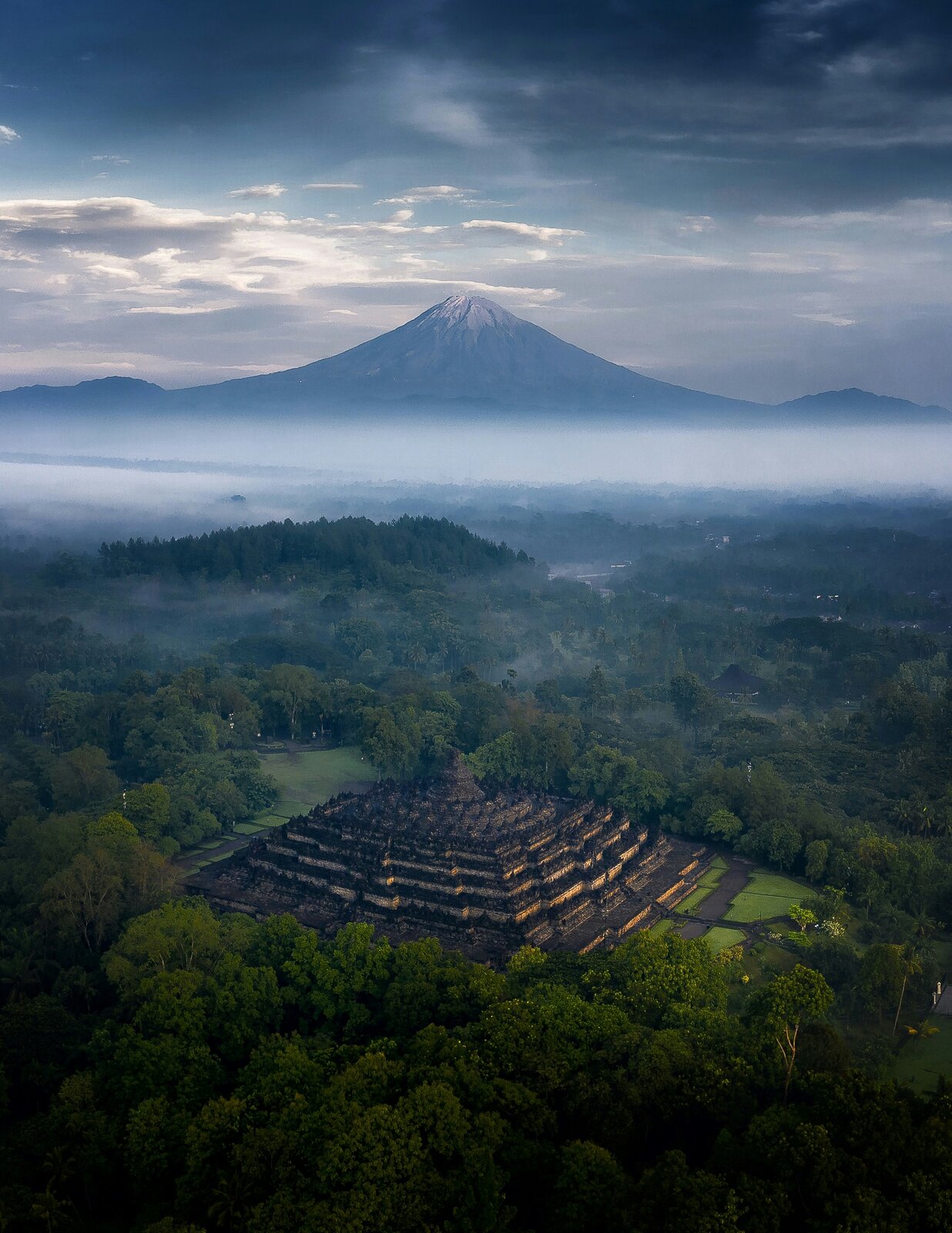 Jogja/Borobudur > Bromo (Drop)